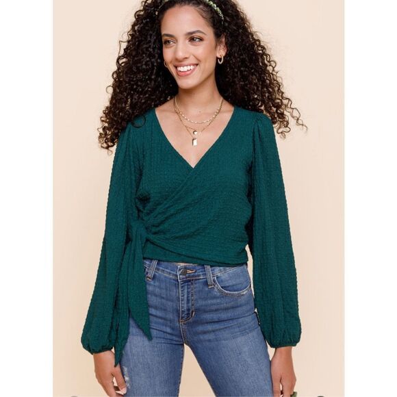 GB Fashion Francesca's Collections Women's Green Tanya Swiss Dot Top Siz… - Picture 1 of 8